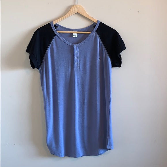 // RDS Button T // - Picture 1 of 2